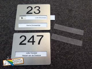 Naamhouder met kamernummer - huisnummer